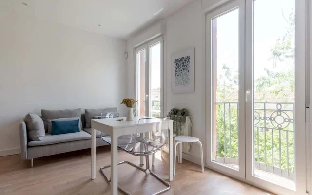 Modern & Bright - 2Bedrooms 1Bathroom - Delicias 1