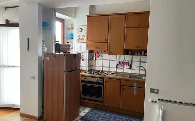 Appartamento in Viale Maria Cristina di Savoia, Napoli di 80 m² 2