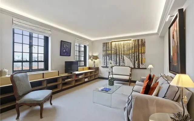 Chelsea Manor Street, London, SW3 0