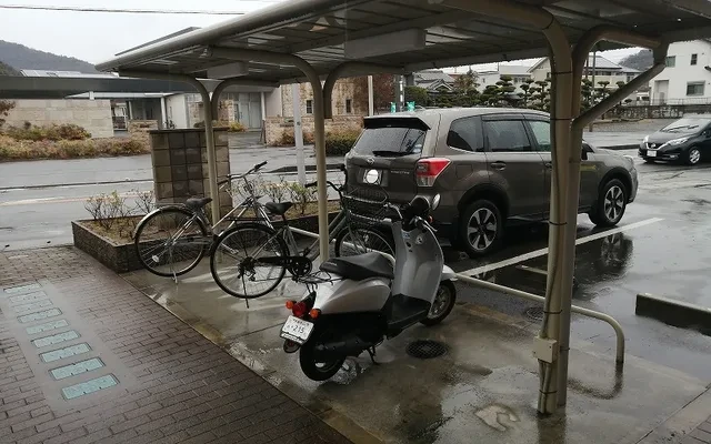 レオネクスト片山 3