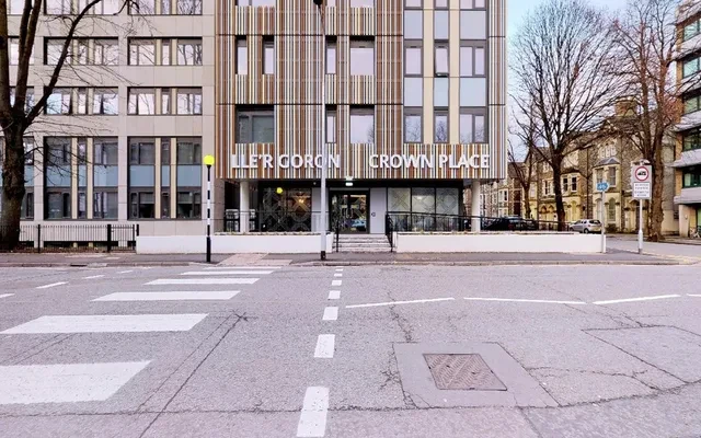 Crown Place Cardiff 0