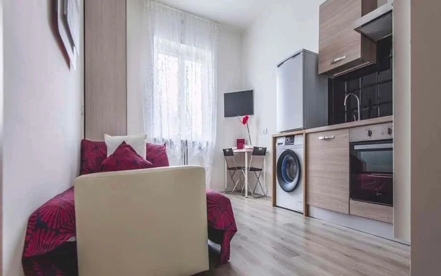 Appartamento in  Viale Pisa 2