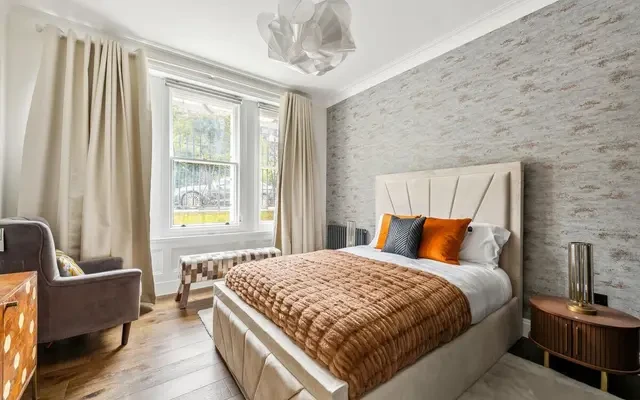Ridgmount Gardens, London, WC1E 7AU 3