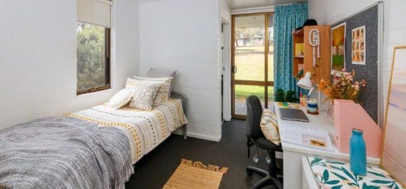 Mulleum - Studio with Ensuite