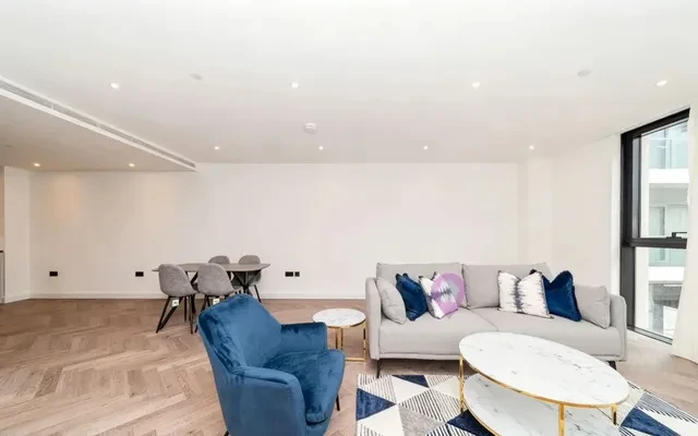 LH-1 Merino Gardens - London student accommodation