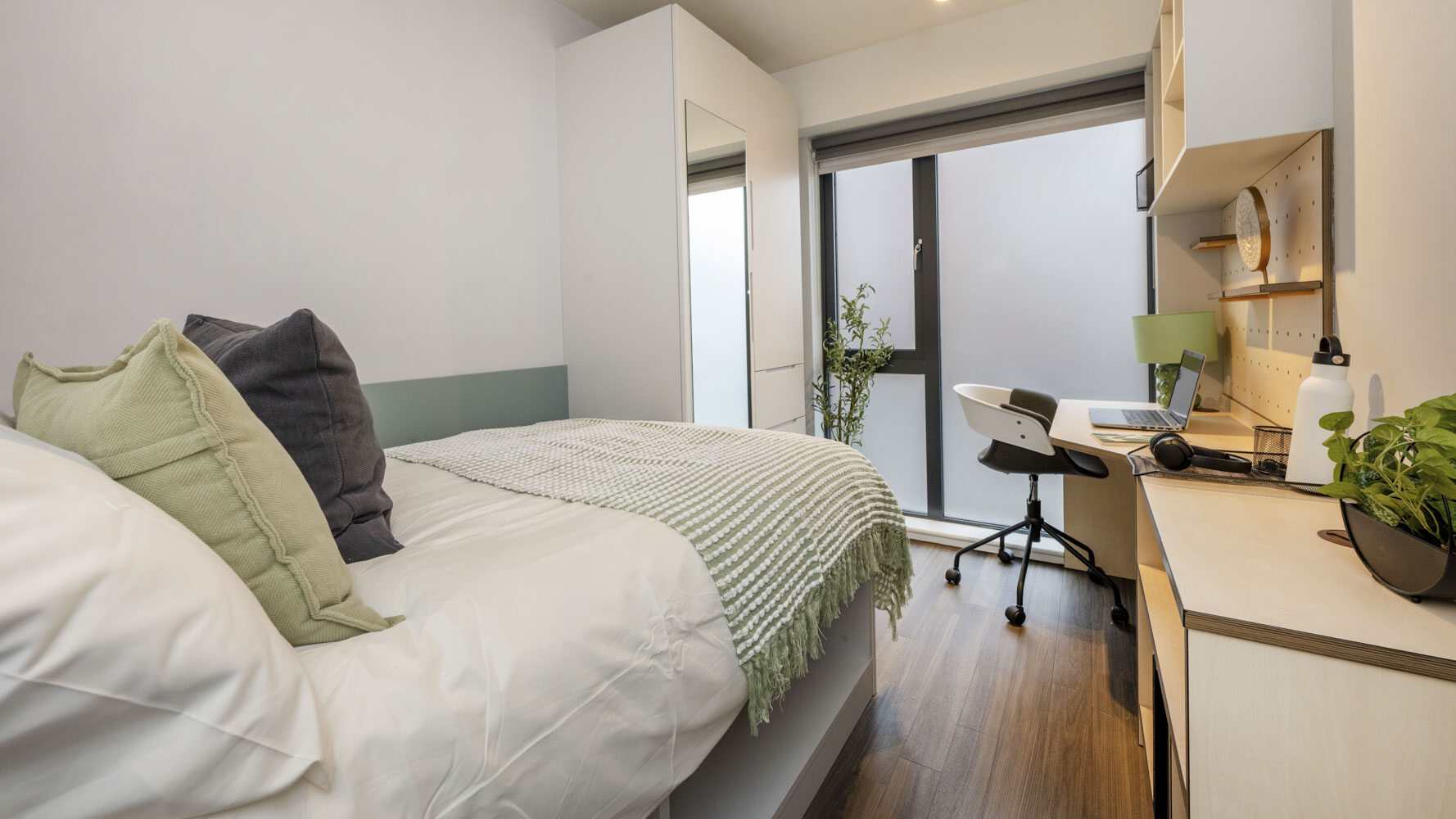 uhomes.com | Student Accommodation, Housing, Flats, Apartments for Rent