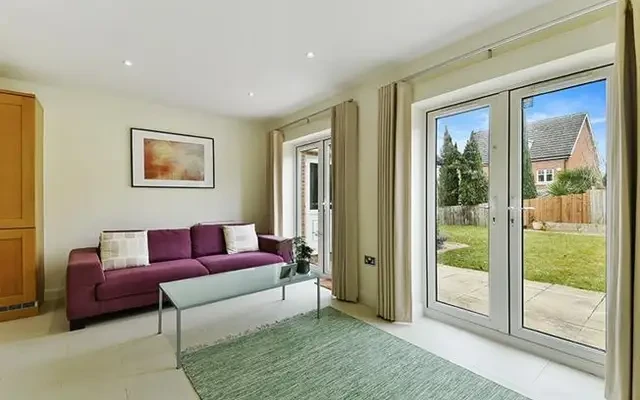 Padelford Lane, Stanmore, HA7 4WU 1