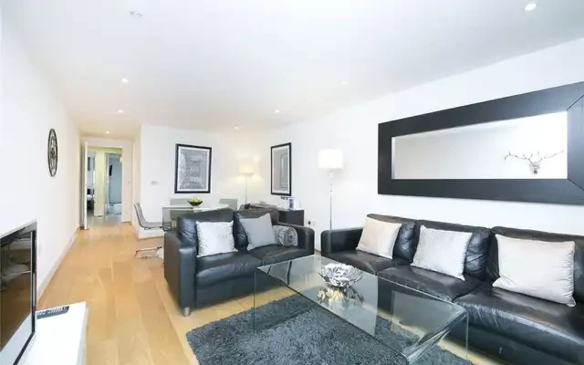 Graham Street 1