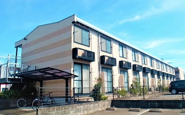 レオパレス新川 4