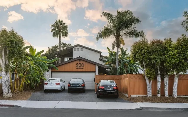 520 W Gutierrez Street - Santa Barbara student accommodation