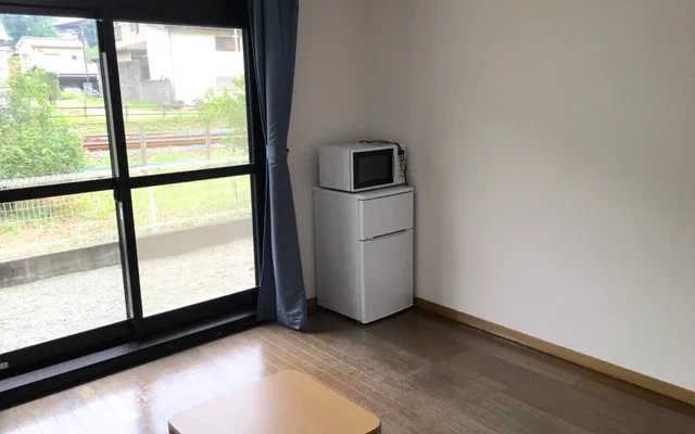 レオパレス神山 2