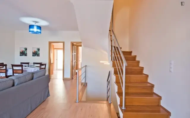 apartment near Rua das Barcas - Setubal student accommodation