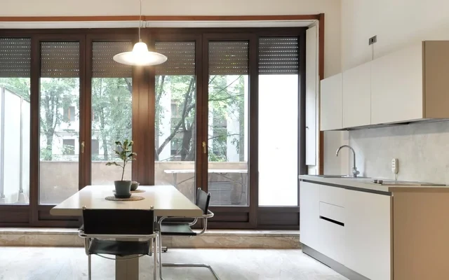 Appartamento in Via Vincenzo Monti, Milano di 75 m² con 1 camera SX 4