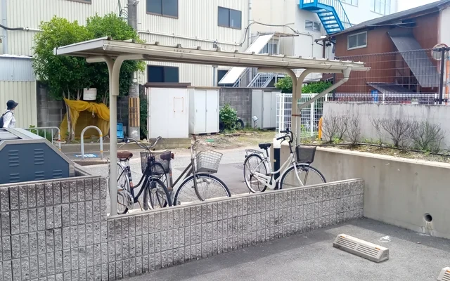 レオパレスグリーンフォレスト 4