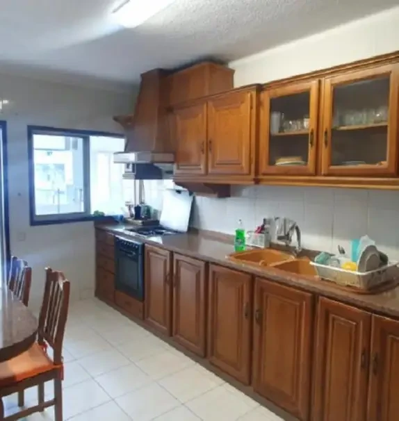 apartment near R. Teixeira de Pascoais