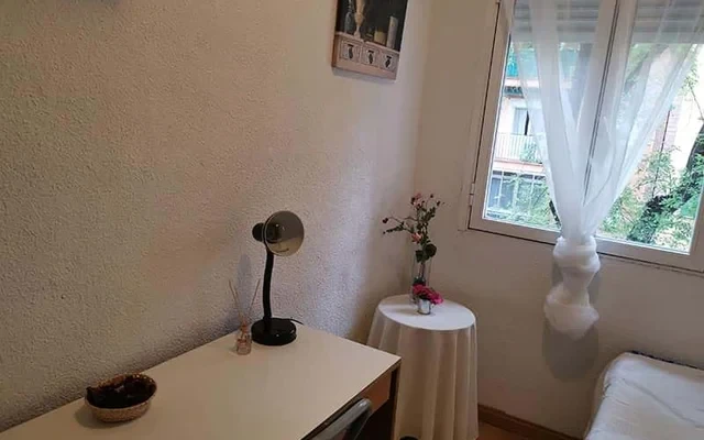 Structure in : Entre Arroyos Nº 52  | Habitacion 1 Madrid, Spain 1