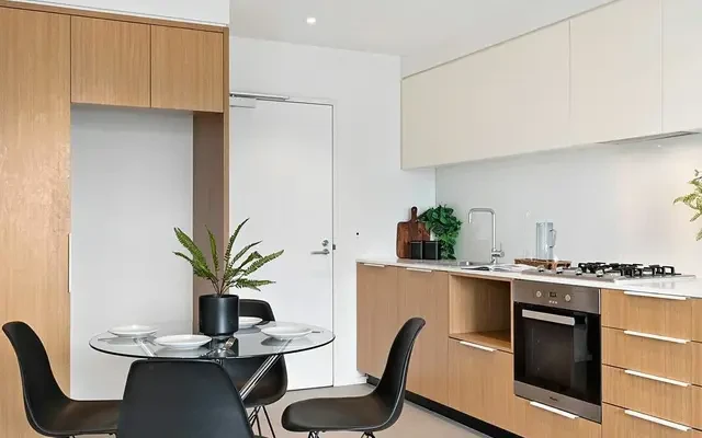 3402E/ 888 Collins St 0