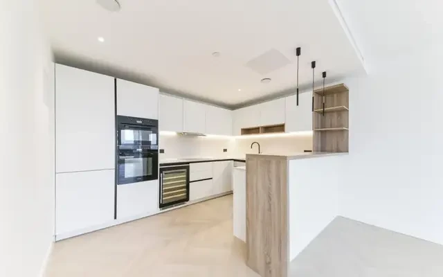 Glenthorne Road 12582# 2