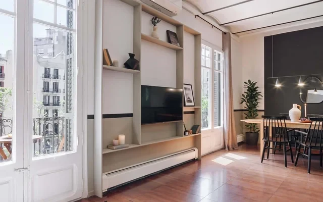 Moumour - 2 bedrooms in Eixample Dreta 3