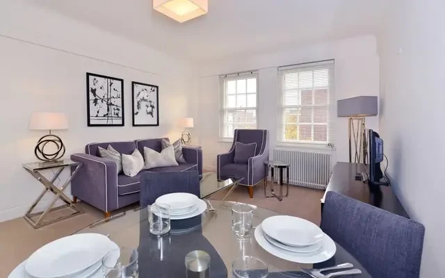 Fulham Road 11380# 4