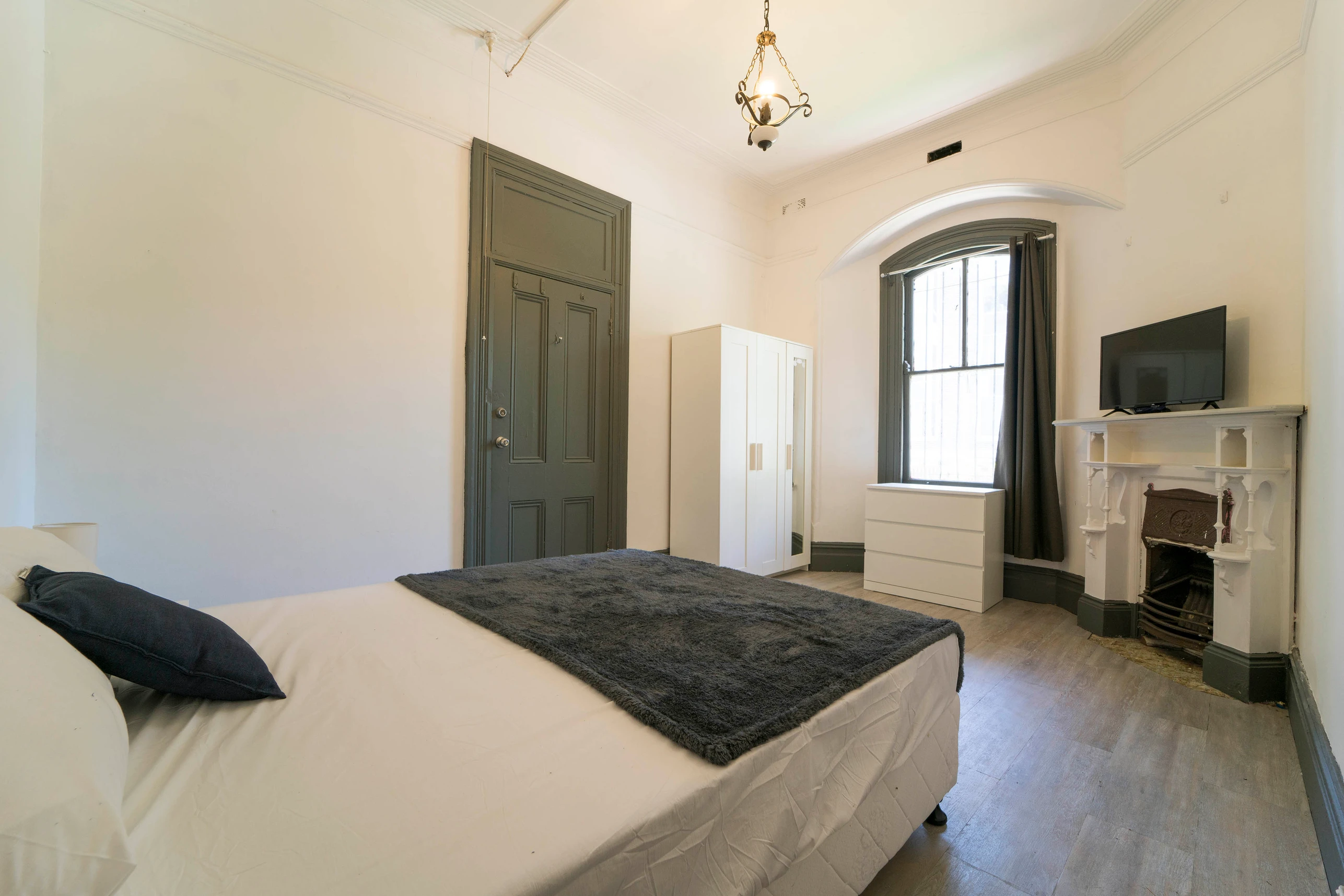 51 Cleveland Street Redfern