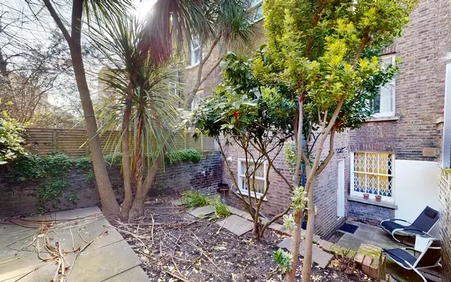 Ifield Road 13534# 3
