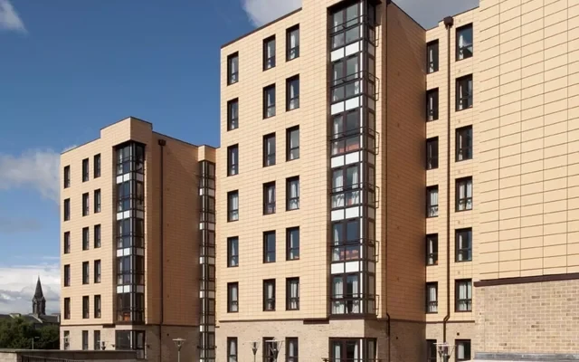 iQ Fountainbridge 0