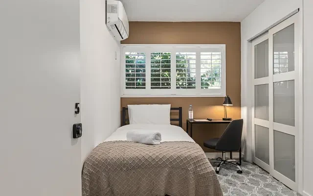 1700 Malcolm Avenue 1