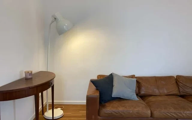 'Dean' - Charmante 4 Zimmer Wohnung nahe Mauerpark 0