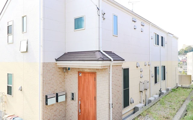 Tokyoβ Lily Hill 0