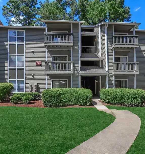 Sunstone Apartments