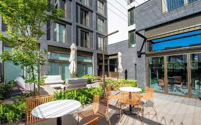 residence in El Parc i la Llacuna del Poblenou (Sant Martí) 0