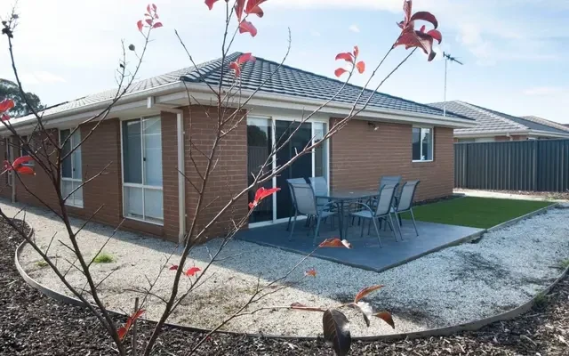 La Trobe University Regional Housing – Shepparton 0