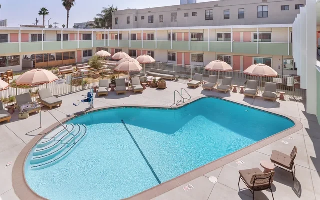 City Center Hotel Long Beach, Sonder 2
