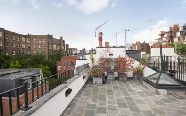 Adam &amp; Eve Mews 13446# 4
