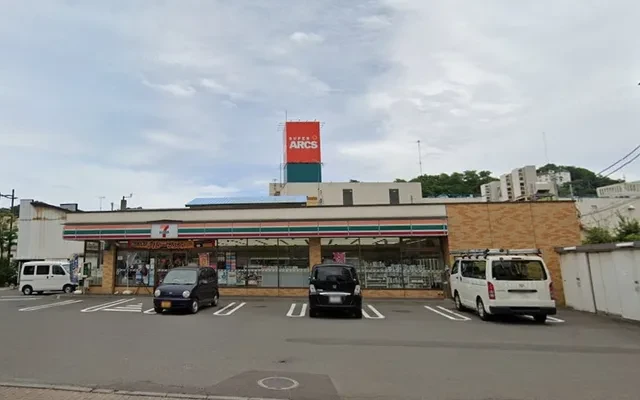 レオパレスアルト山手 3