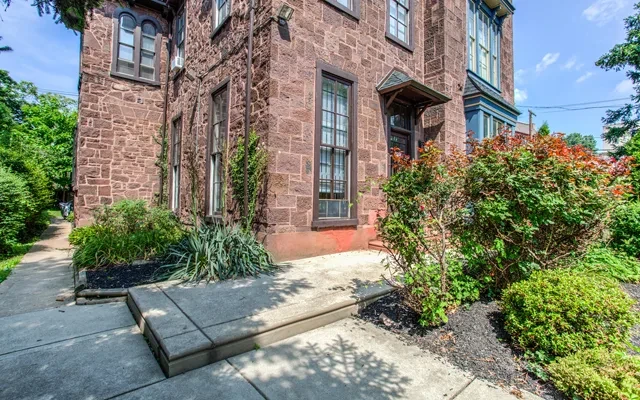 UCA - 502 Woodland Terrace 0