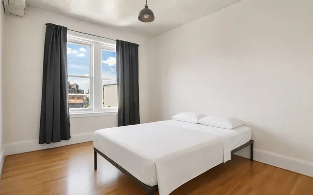 7 Linden Street - chỗ ở sinh viên tại Boston