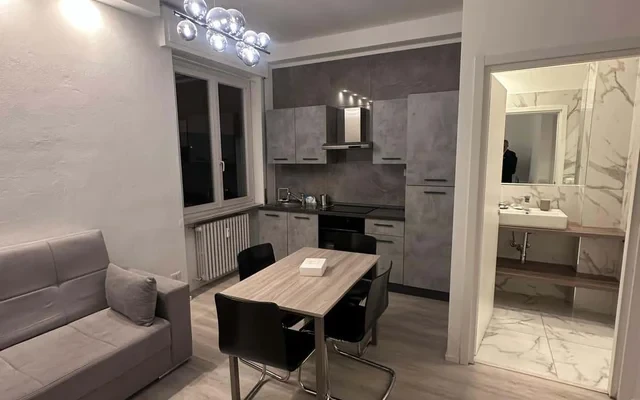 Apartment in Via Giovanni Battista Sammartini, Milano for 45 m² with 1 bedrooms 3