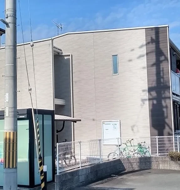 レオネクストエミネンスティアラ