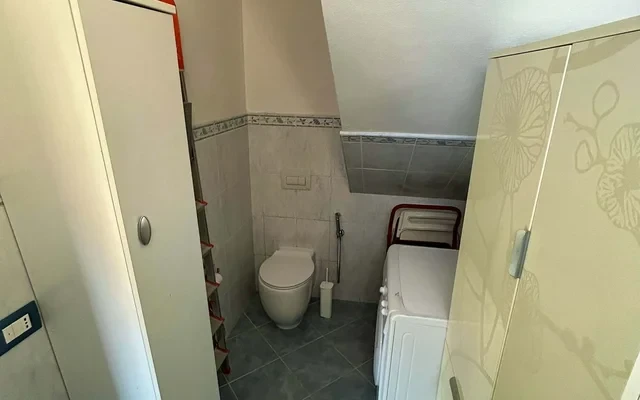 Via Surrogazione 2