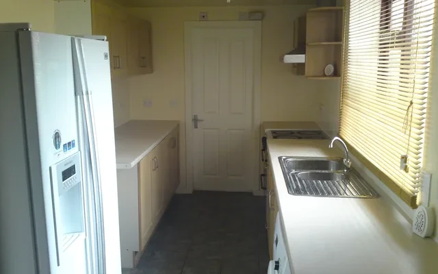 14 Driffield Street 3