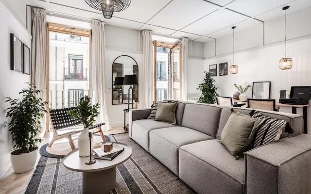 Anayet - 4 bedrooms apartment in Malasana 1