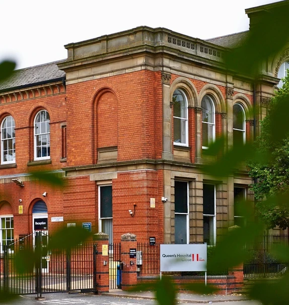 Queen's Hospital Close