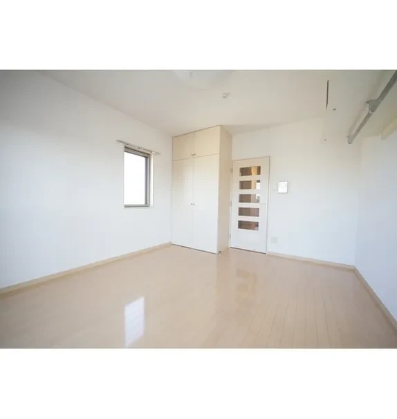 スリーゼフジガオカ