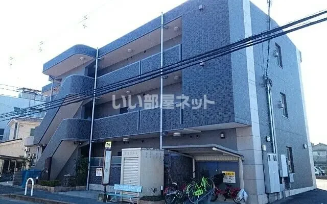 メゾン ド ボヌール 上尾 3階 - Yao student accommodation
