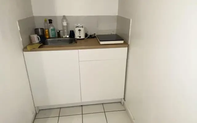 PARIS 2e·22m²·F1·Studio·Fully furnished 4