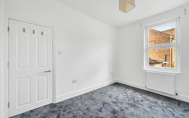 LH-Sterne Street - London student accommodation