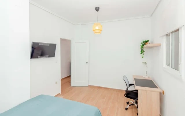 H1 - C/Cadiz 81, 1º puerta 2 - (6H2B), LF, VLC 2