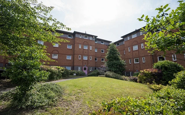 Meridian Court 0